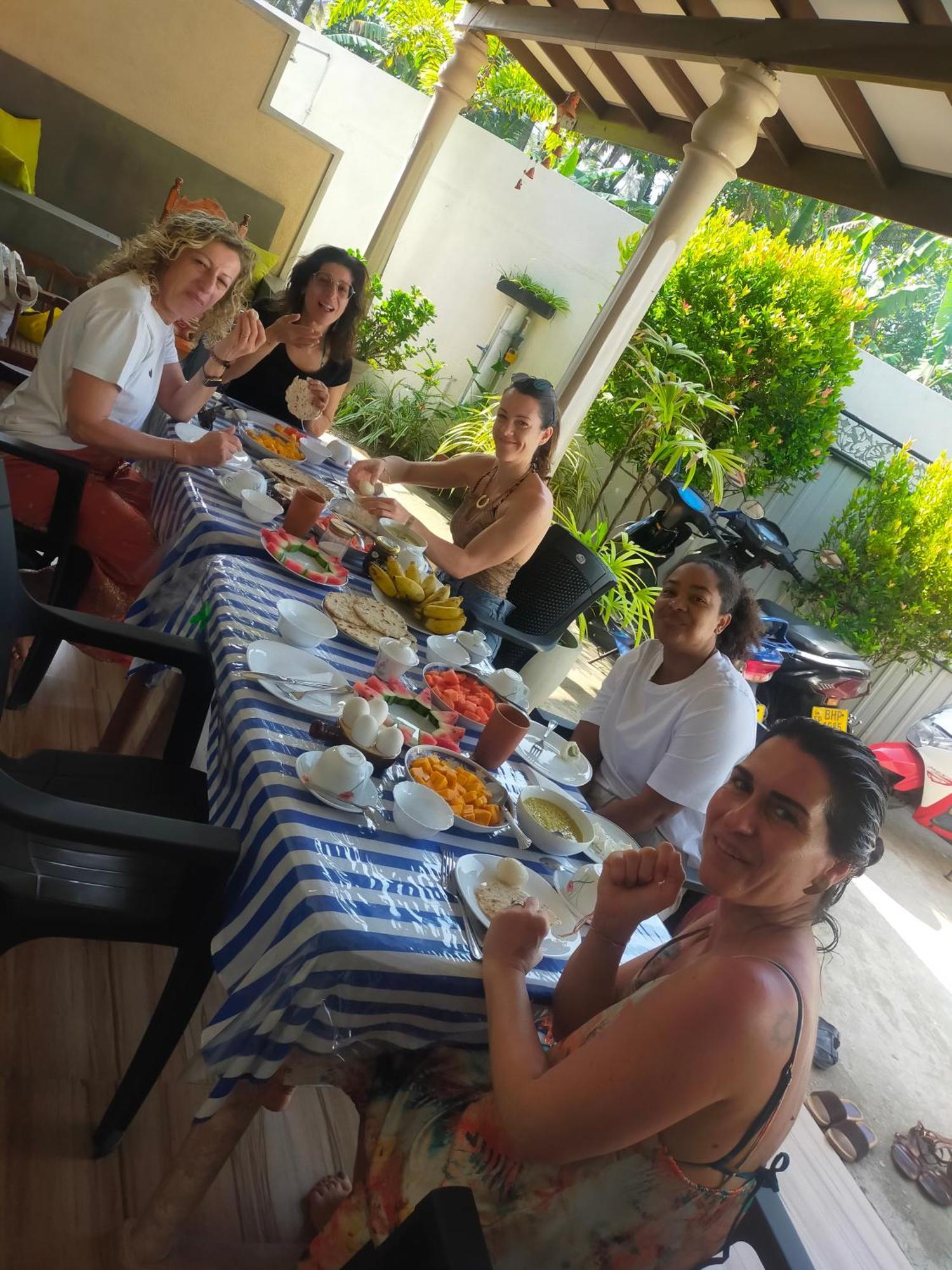 Lasindu Guest Ahangama Buitenkant foto