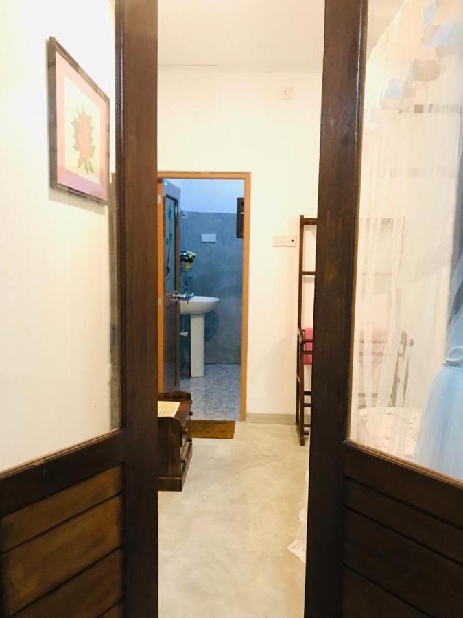 Lasindu Guest Ahangama Buitenkant foto