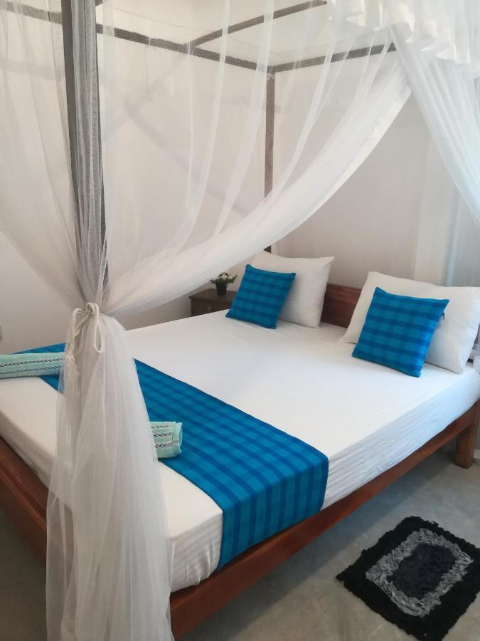 Lasindu Guest Ahangama Buitenkant foto